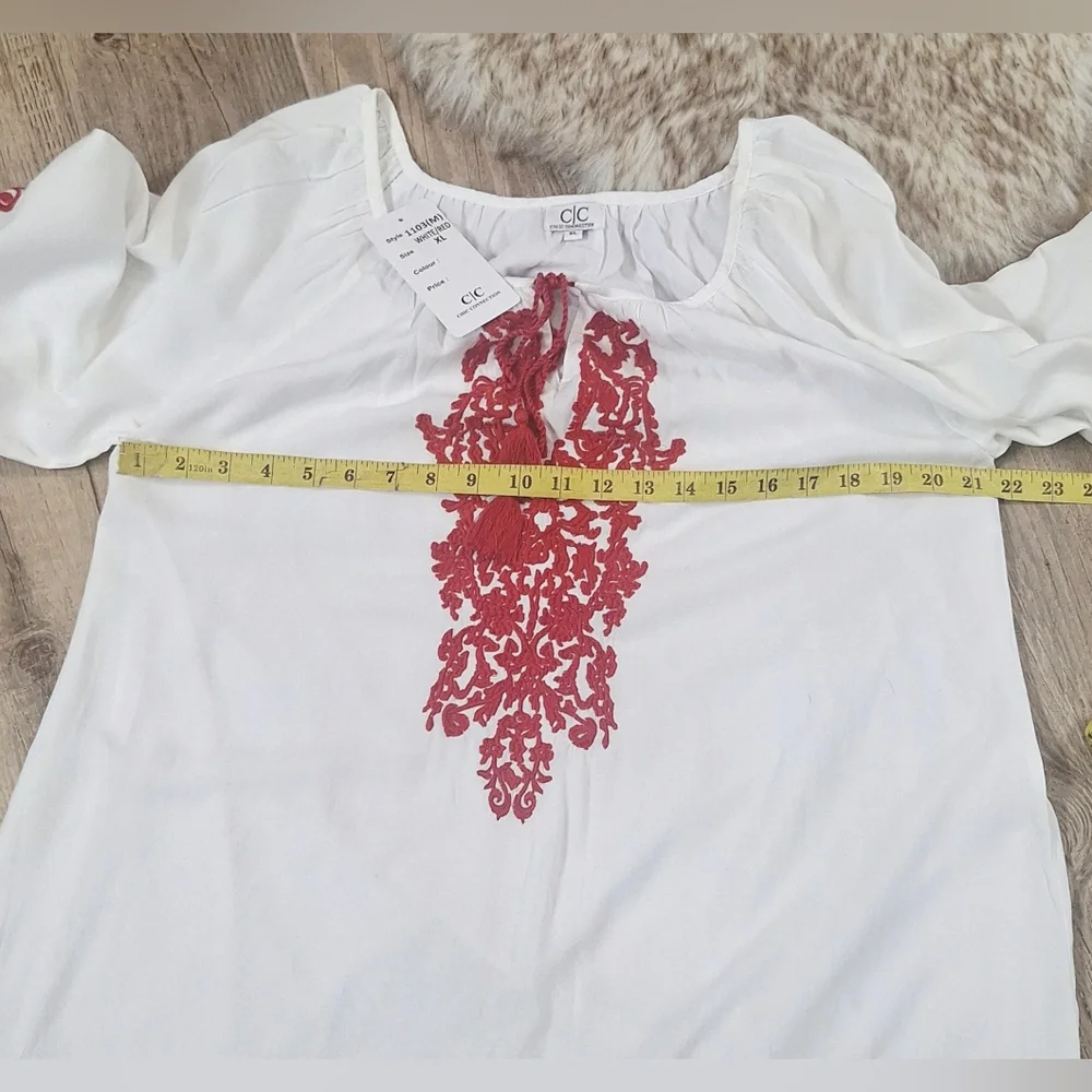 Chic Connection White & Red Embroidered Mini Dress Sz. XL NWT #2042 - Picture 8 of 9
